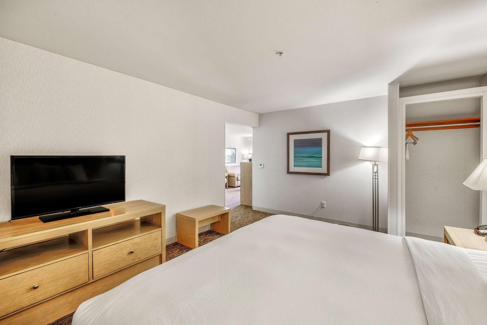 Doubletree By Hilton Vancouver Exterior foto