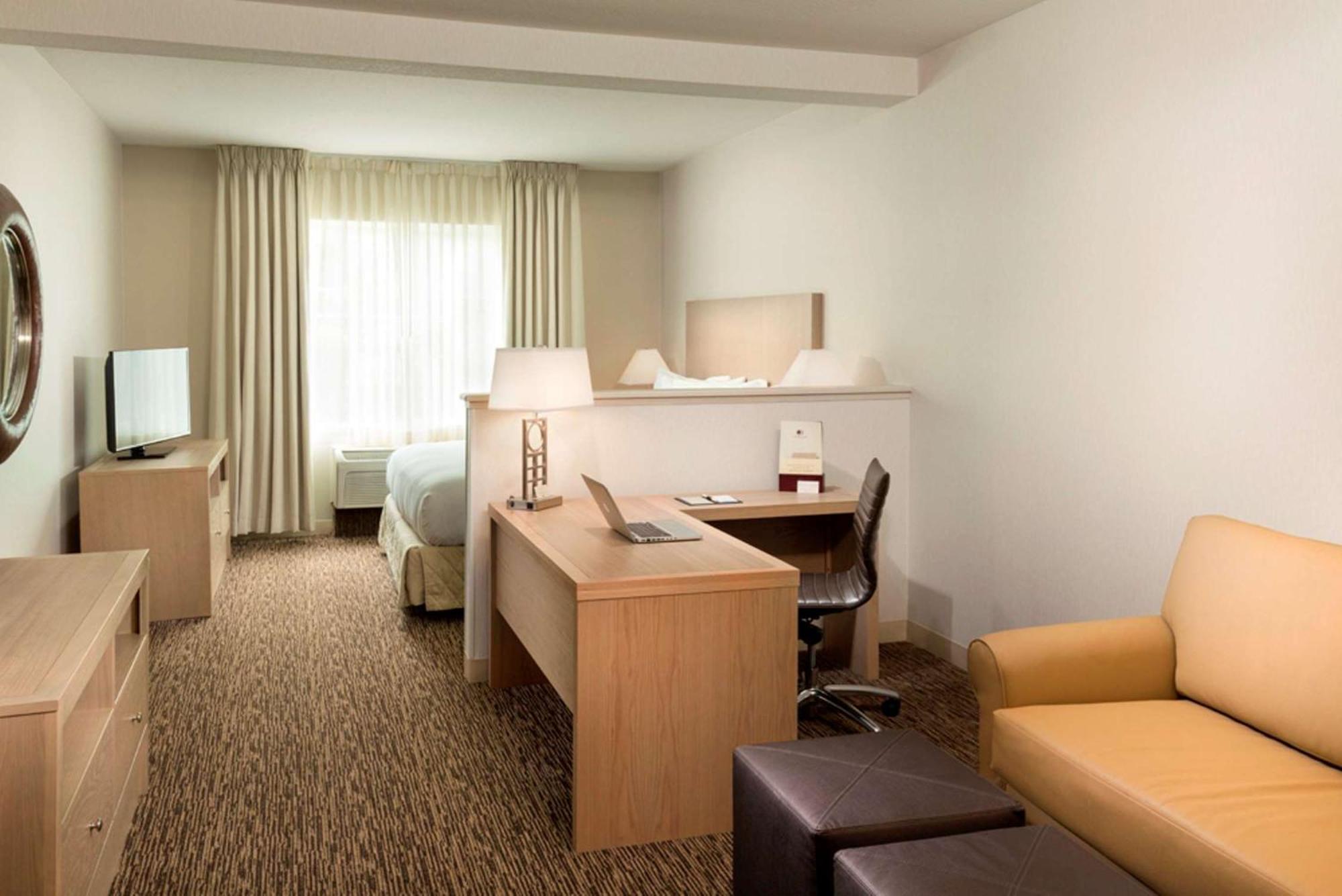 Doubletree By Hilton Vancouver Exterior foto